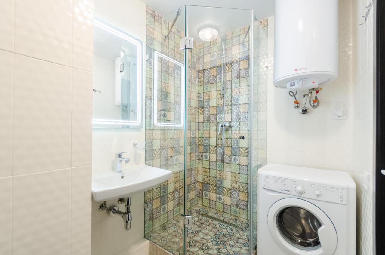ARTAL Apartment on Obolonsky avenue 31 Kiev Extérieur photo